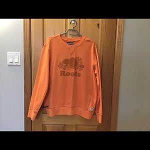 Men’s Roots sweatshirt